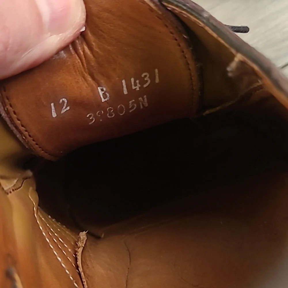 ALLEN EDMONDS Cherry Brown Oxfords Sz‎ 12 B Mens Lace Up Oxfords Dress Shoes